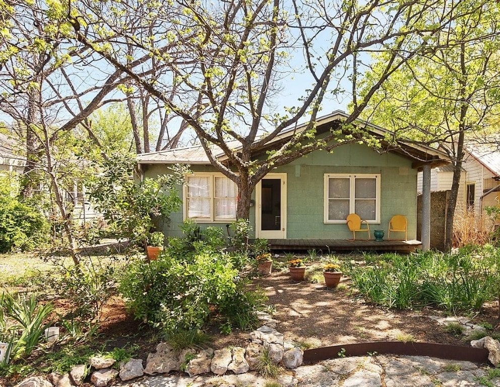 4409 Bellvue Ave