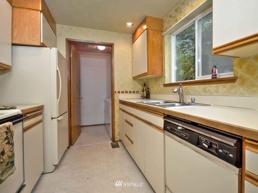 5107 159th Pl SW