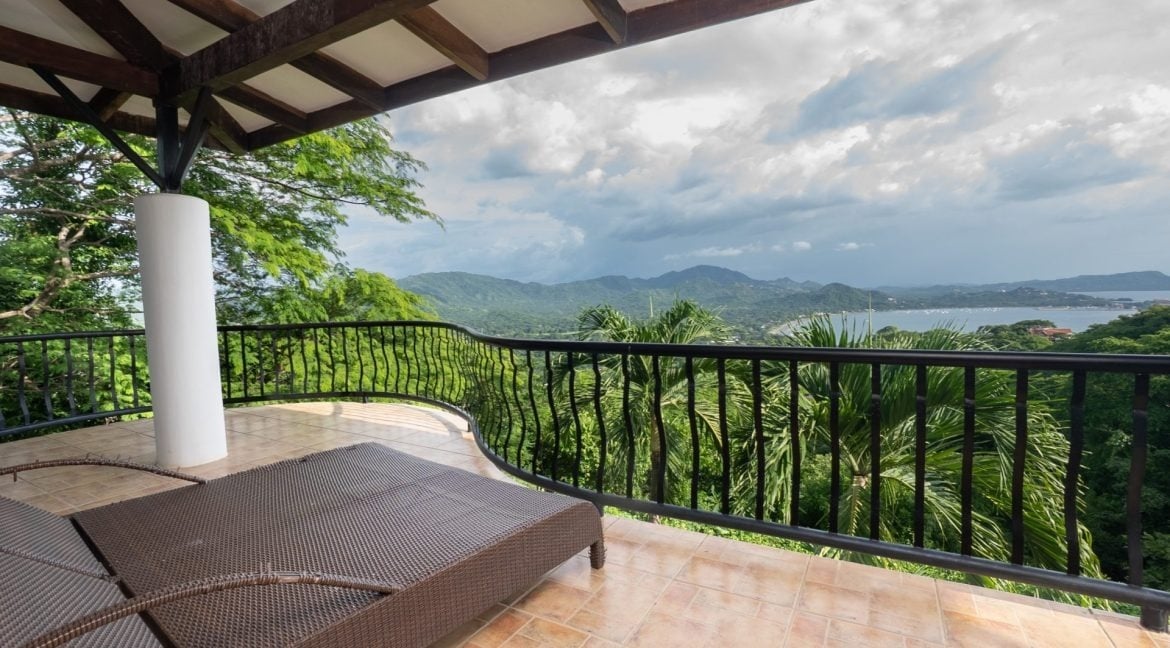 Hacienda Style Infinity Pool Villa, Flamingo, Guanacaste
