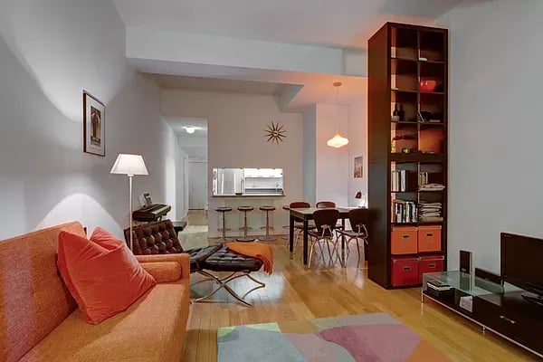 99 John Street Unit: 217