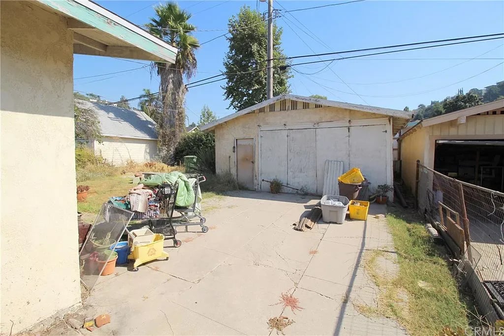 4220 Griffin Ave