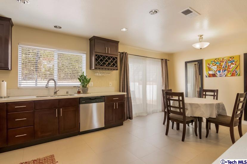 247 Crystal Ln