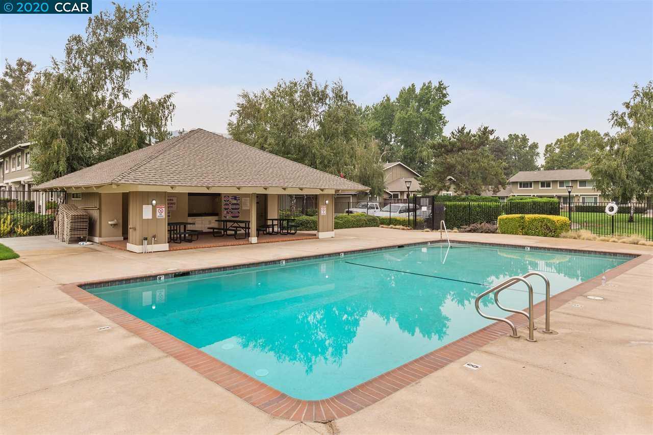 171 Summerside Cir 