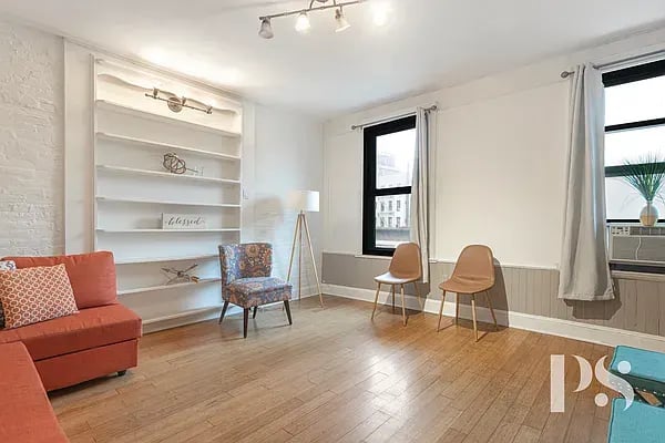 321 East Houston Street Unit: 2