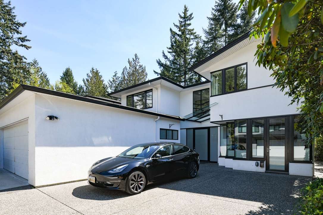 1010 W Keith Rd