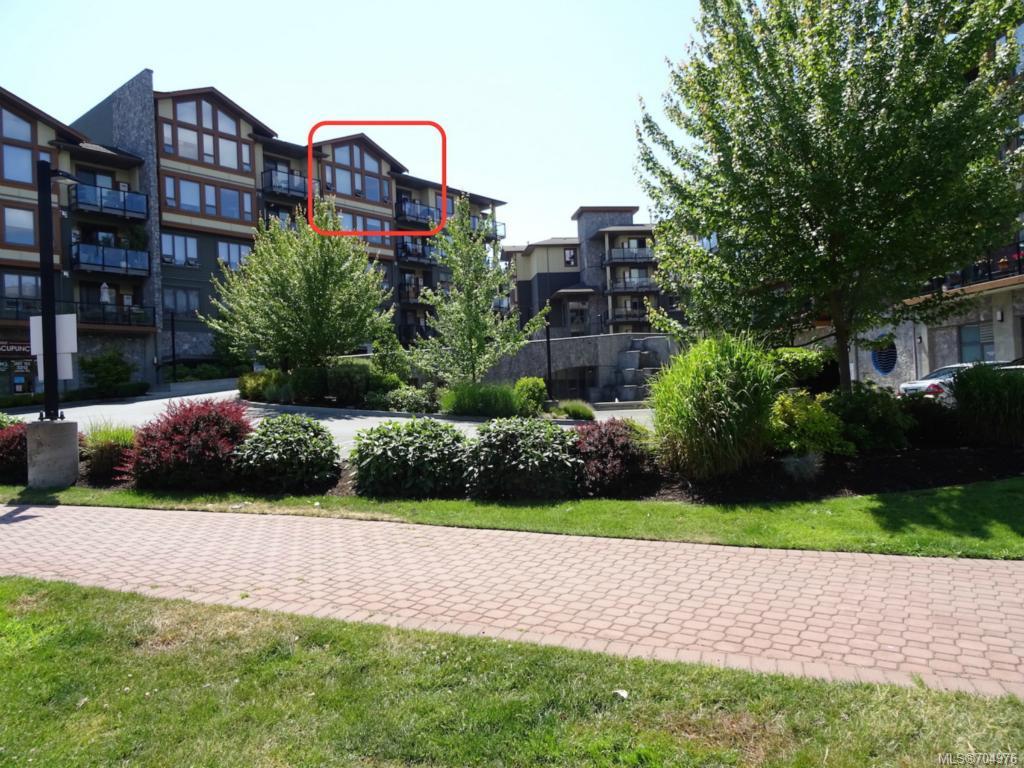 403-3210 Jacklin Rd