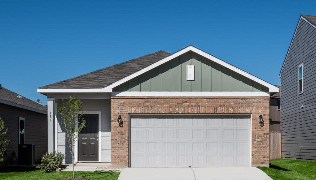 134 Wonderful Life Way Jarrell, TX 76537
