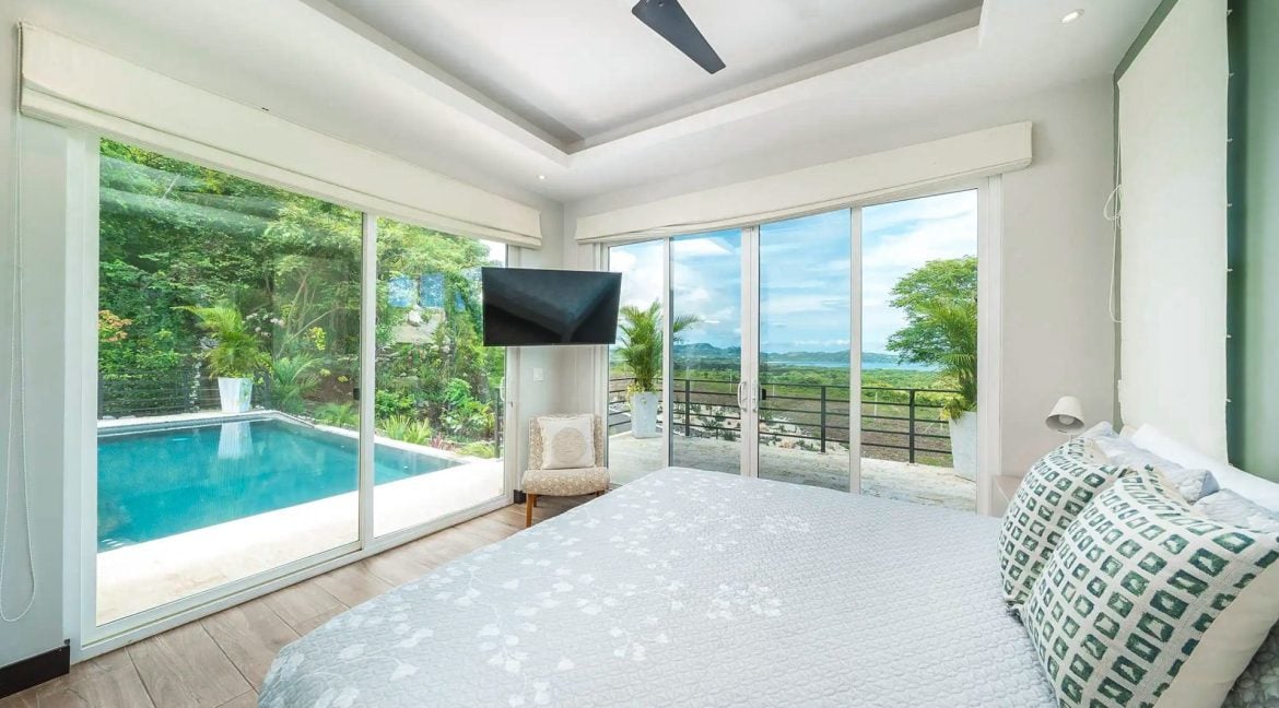 Wellness Chateau Ocean View Home, Flamingo, Guanacaste