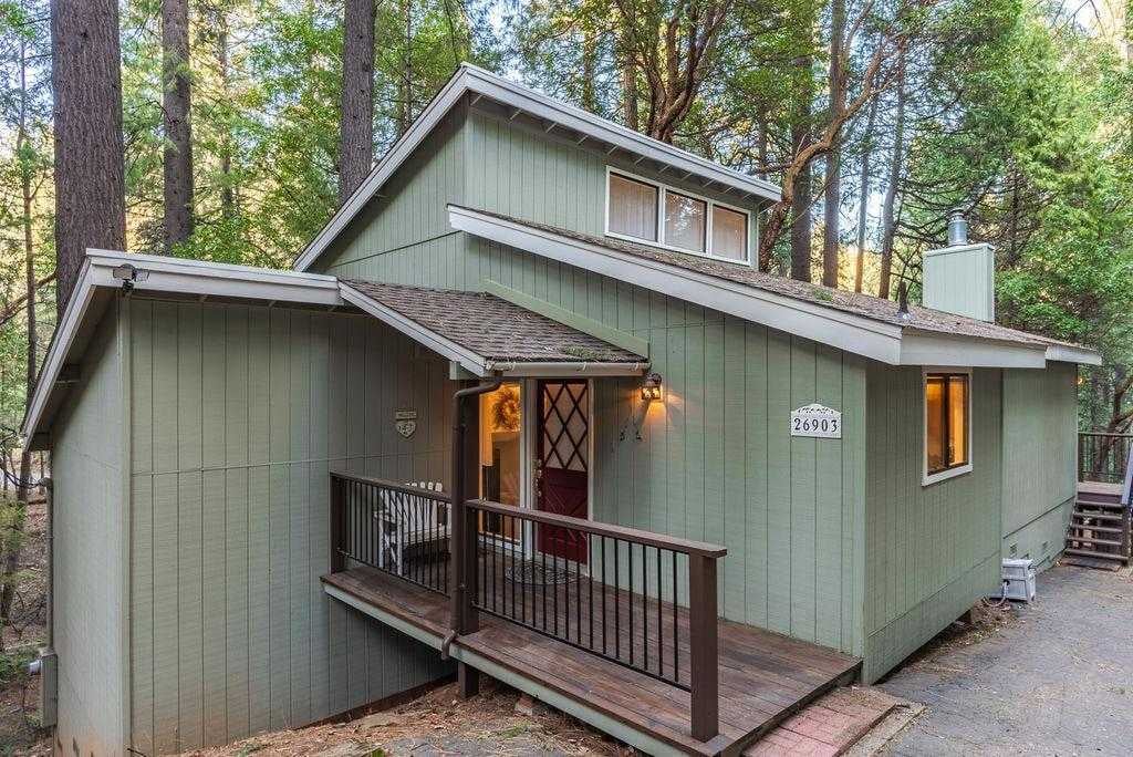 26903 Lake Drive