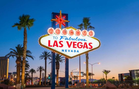 Moving from California to Las Vegas in 2024: Is It Worth It?