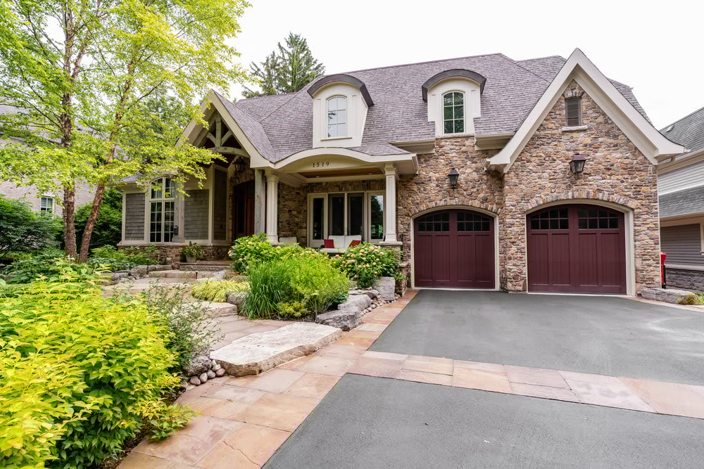 1519 Douglas Drive