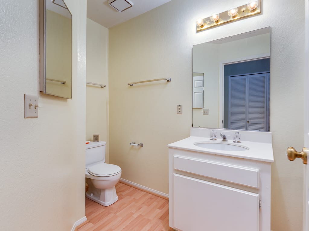 1345 E Grand Avenue Unit: D