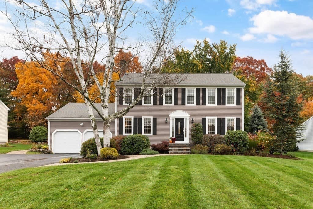 21 Flanagan Dr