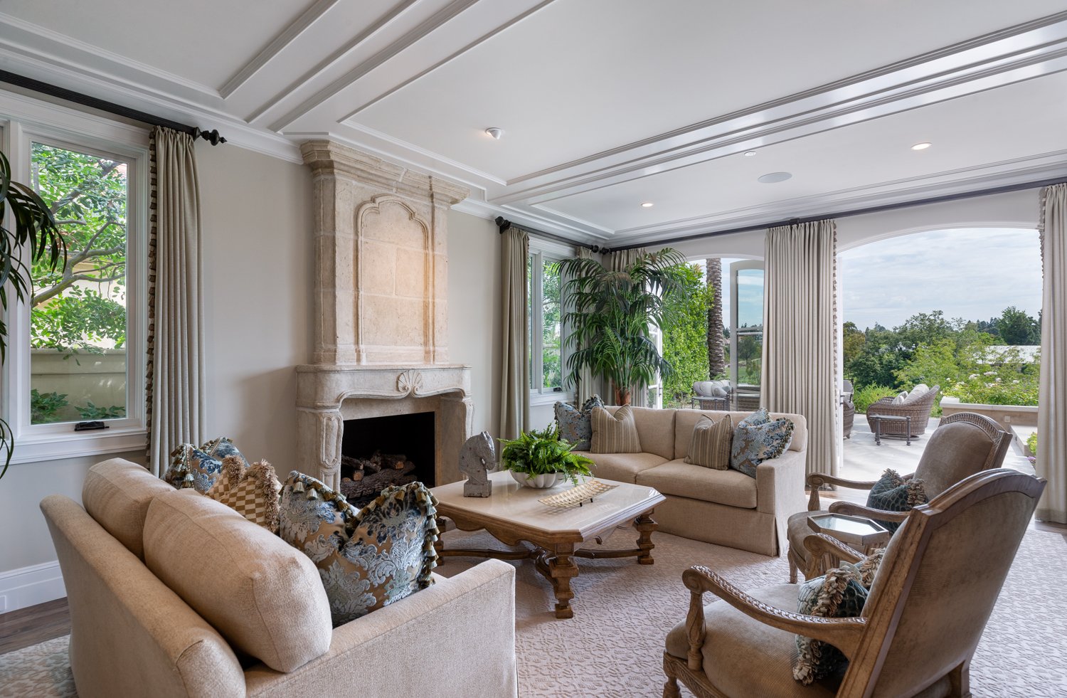 18 Canyon Fairway Dr