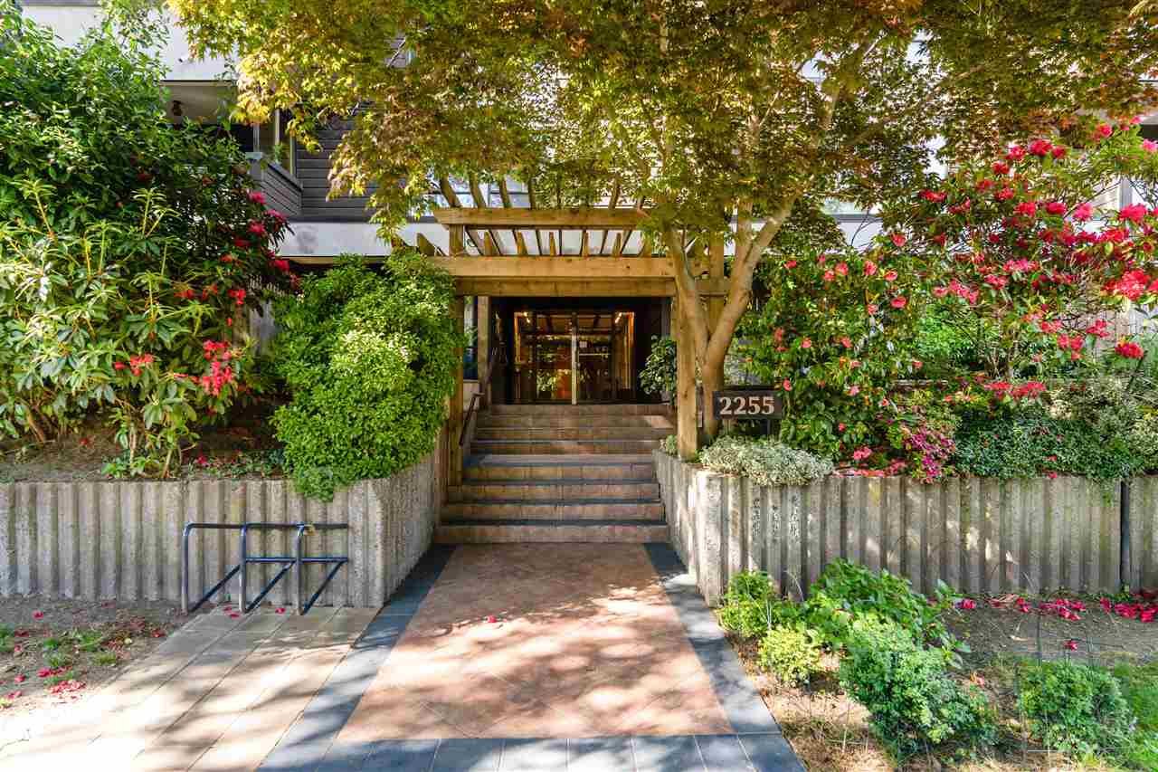 210-2255 W 8th Ave