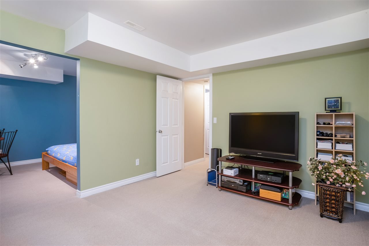 27-8717 159 St
