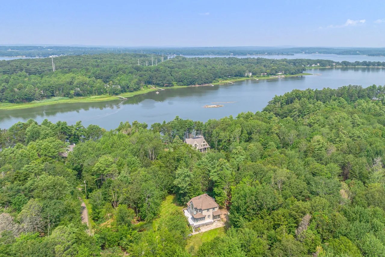 New Listing! 60 Pemasong Lane, Yarmouth, Maine – $625,000