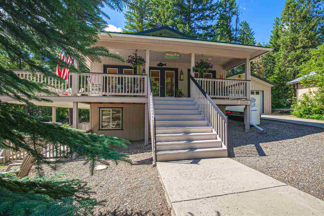 4590 Woodland Shores Dr