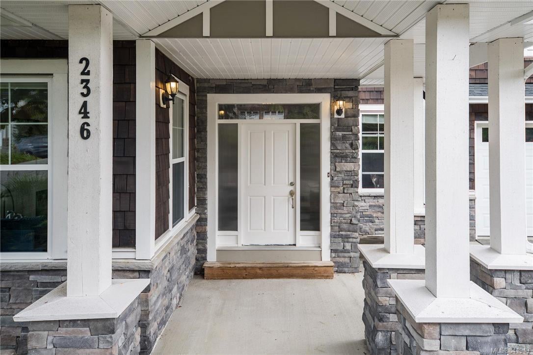 2346 Rozon Rd, Mill Bay