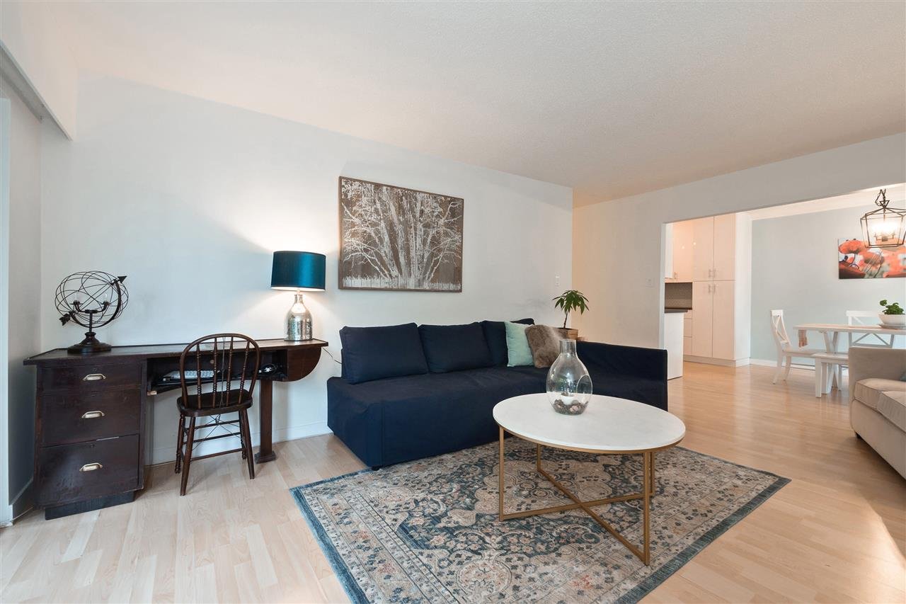 309-150 E 5 St