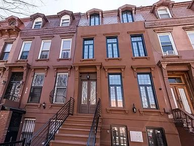 376a Monroe St.