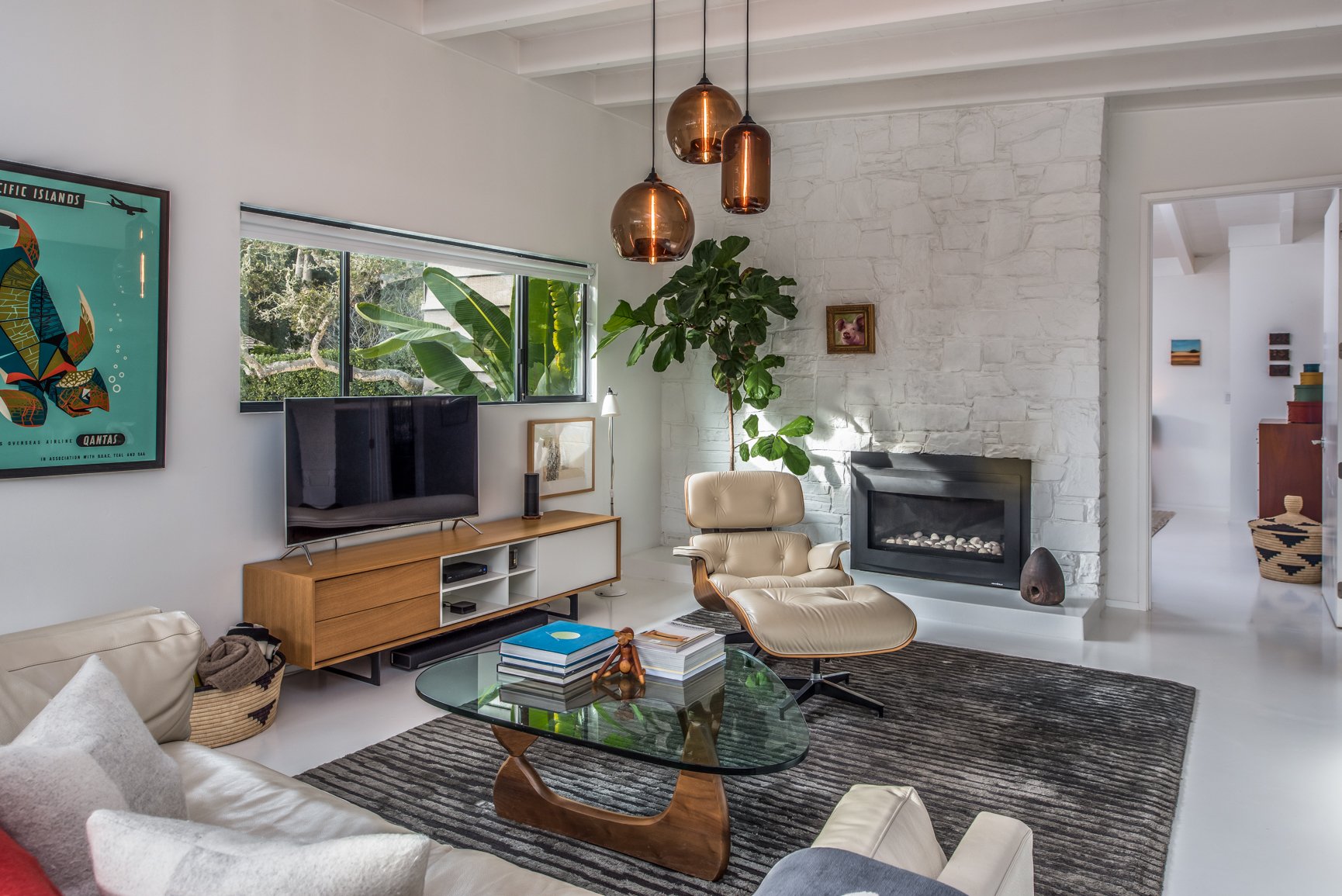 Mid-Century Charmer