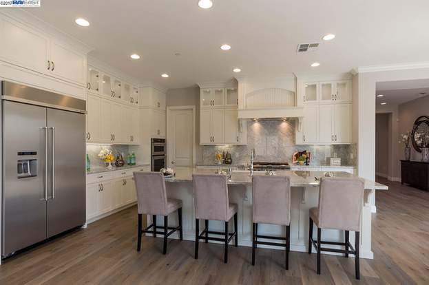 1009 SKY JASMINE WAY