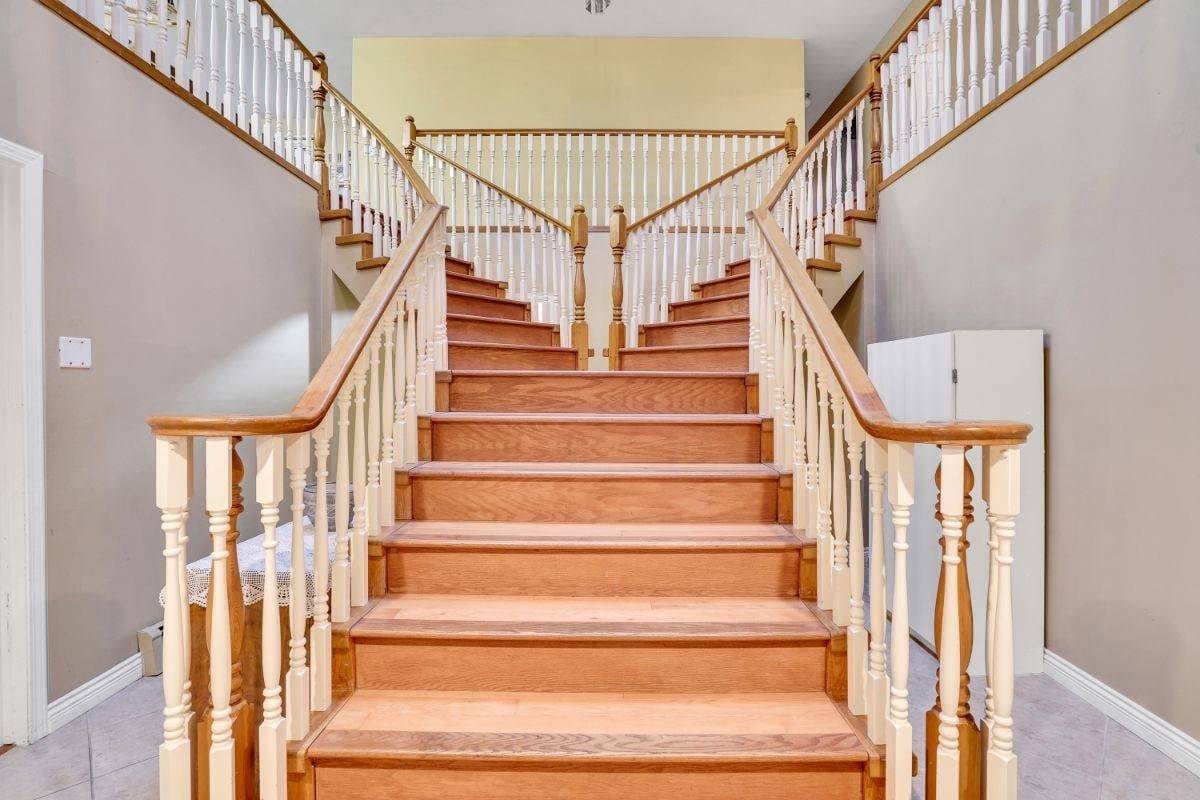 7562 Cariboo Road Rd, Burnaby