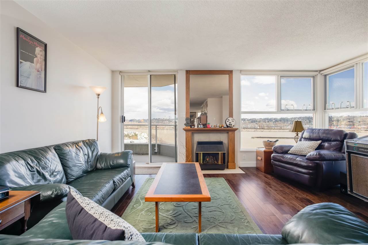 1603-1250 Quayside Dr