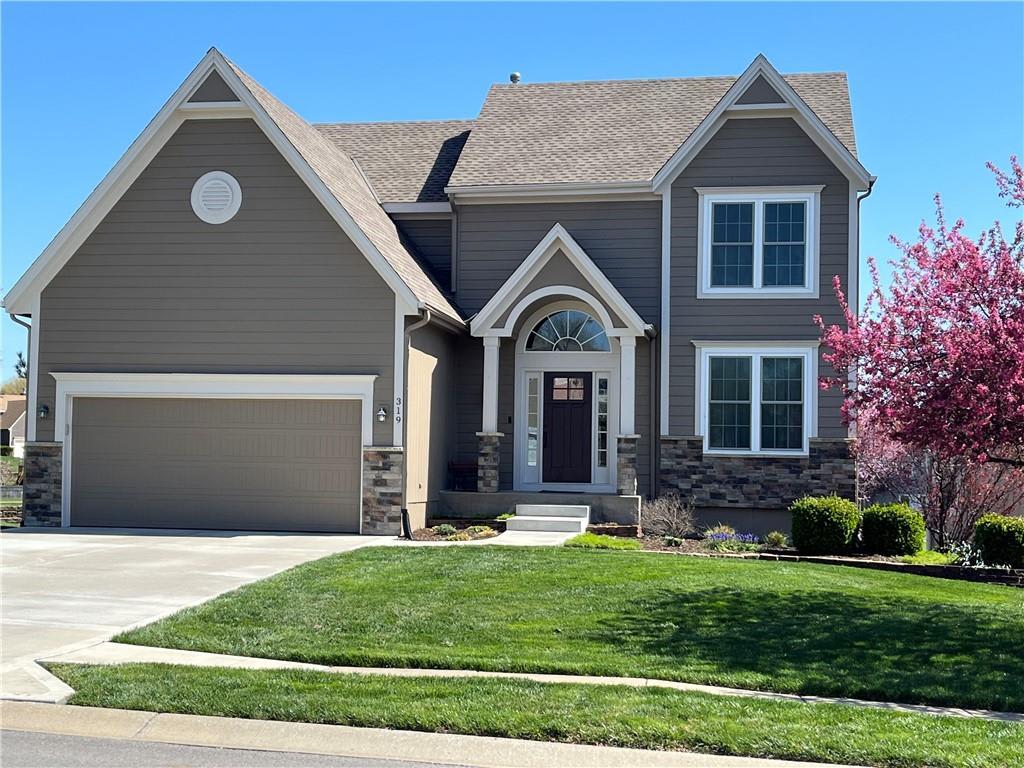 319 W Cottonwood Dr