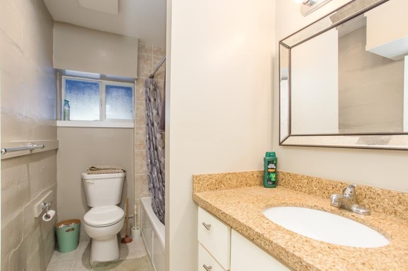 1371--1377 Maple Street, Vancouver