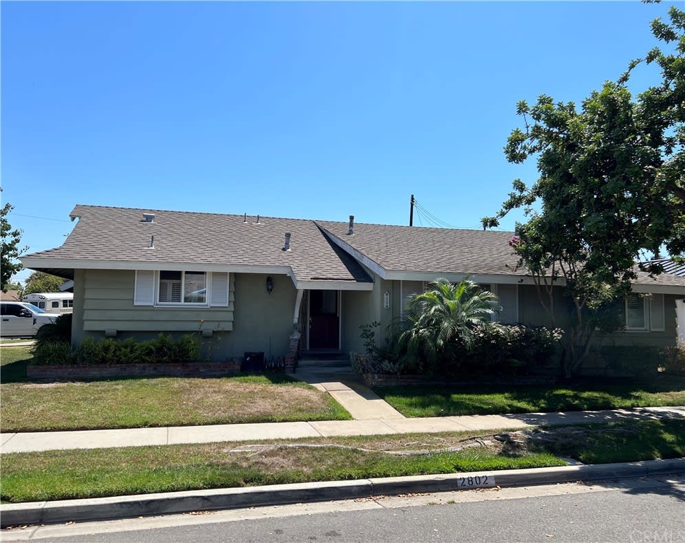 2802 Francis Ln