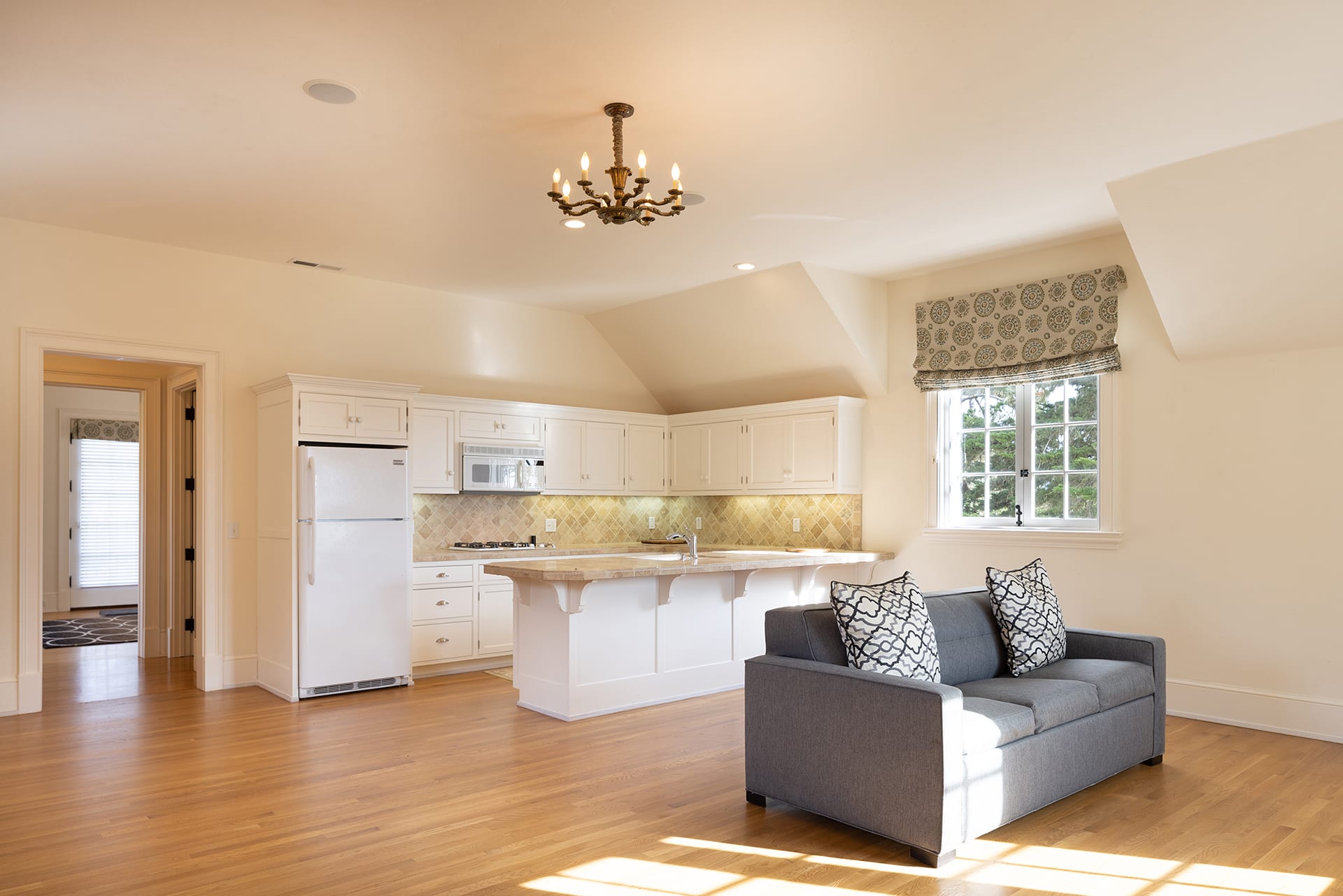 Padre Manor - Pebble Beach Oceanview Estate