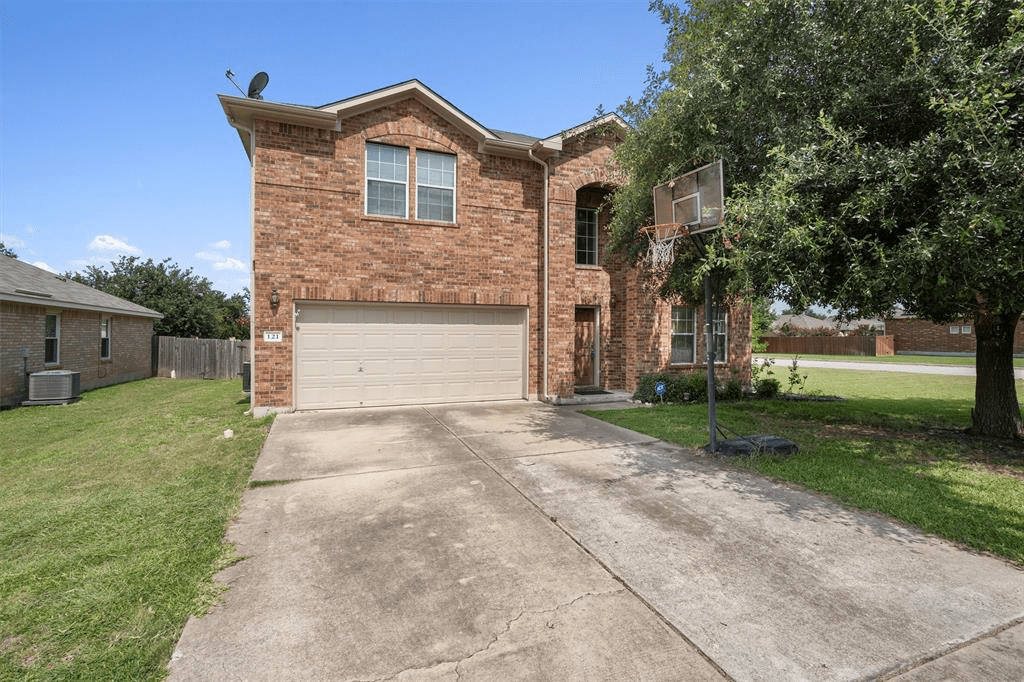 121 Kerley Dr, Hutto, Texas 78634