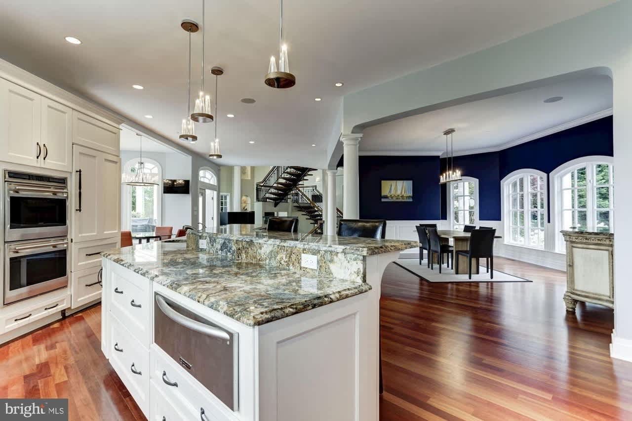 3 Deepwater Ct