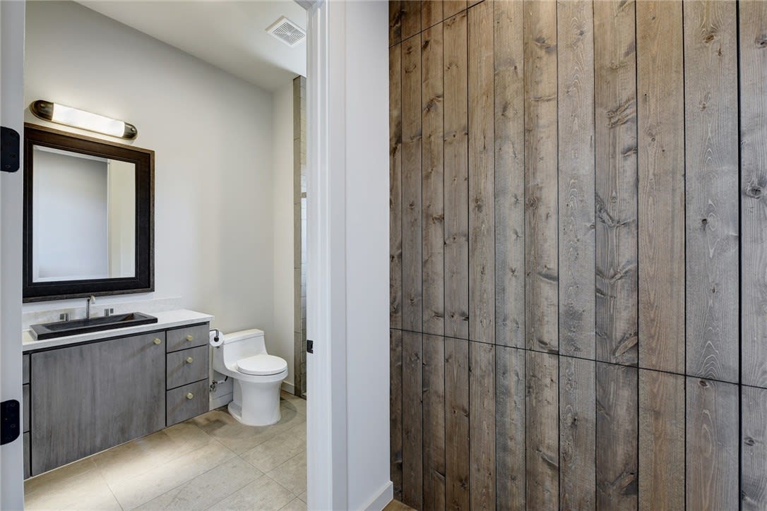 4609 Amarra Dr