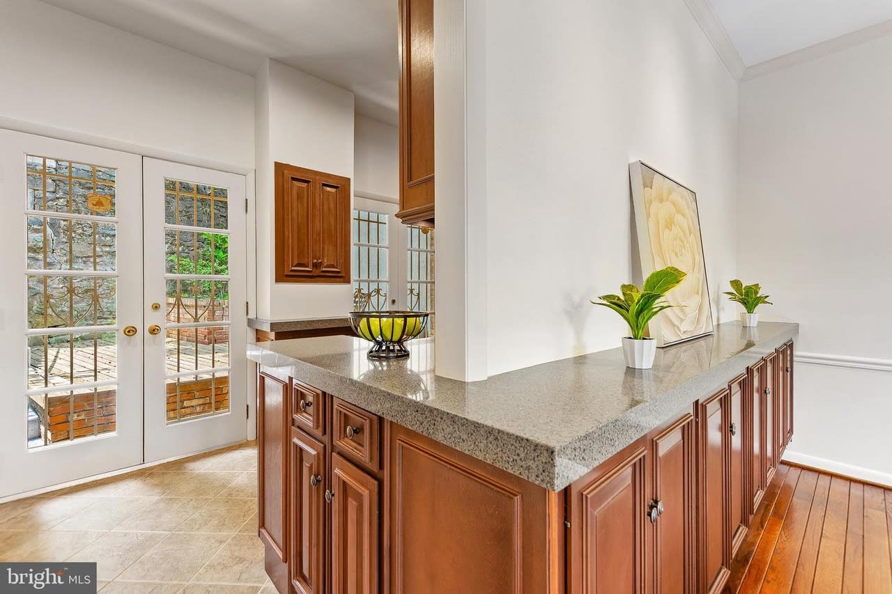 2128 Cathedral Ave NW - Buyer Represented