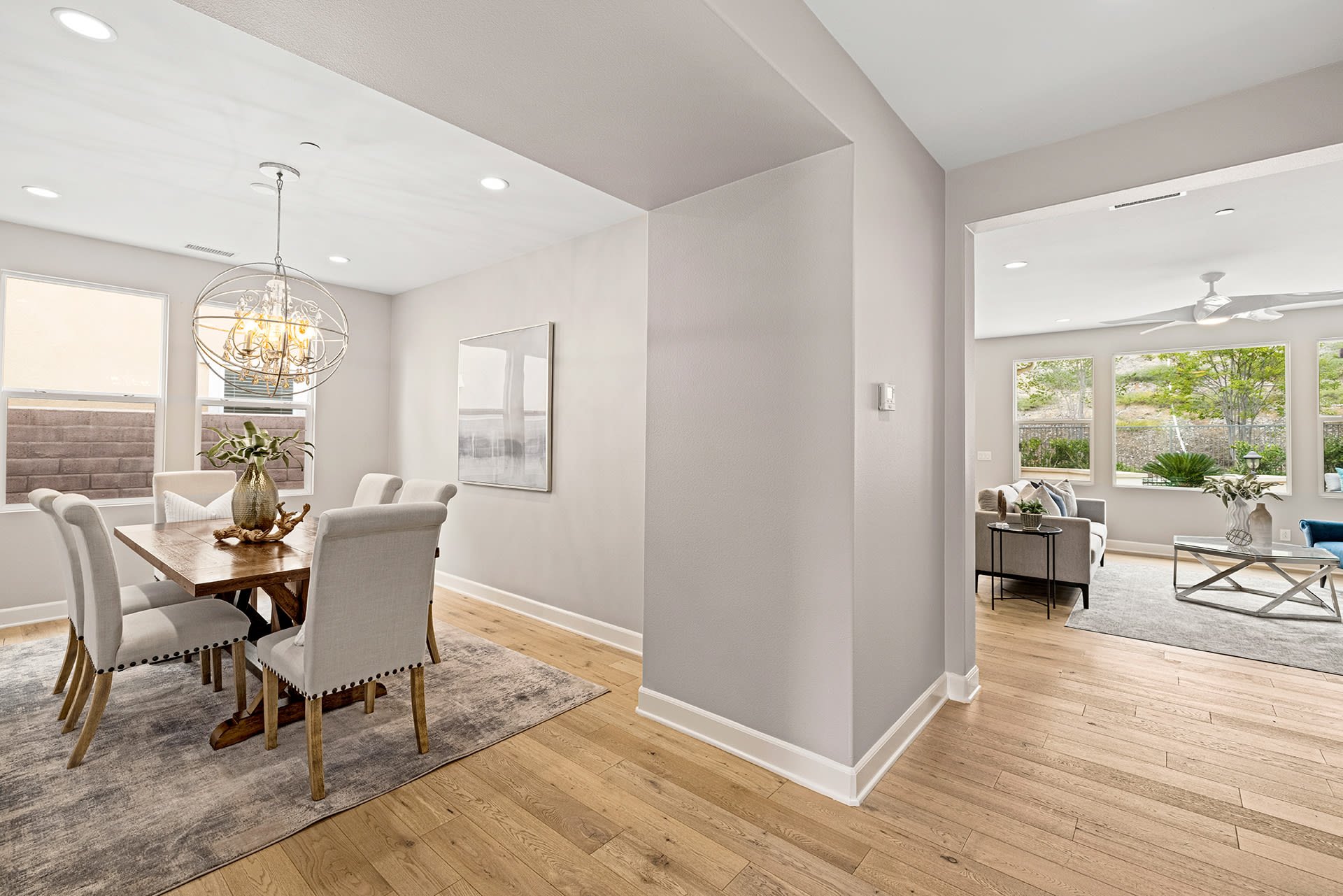 2773 Alamitos 