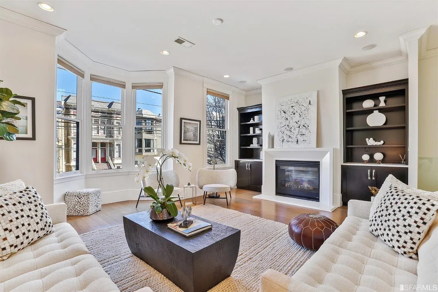 808 S Van Ness Ave