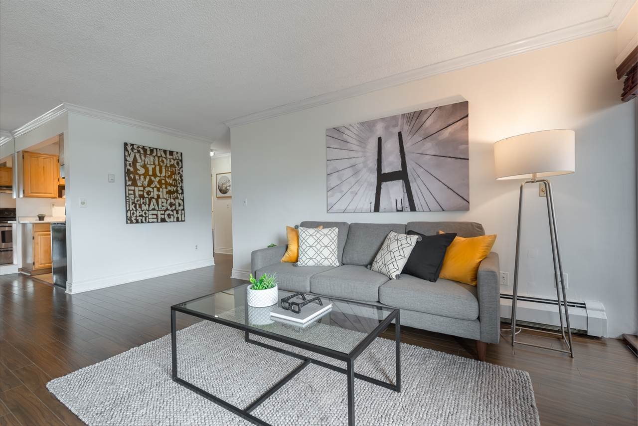 218-2366 Wall St