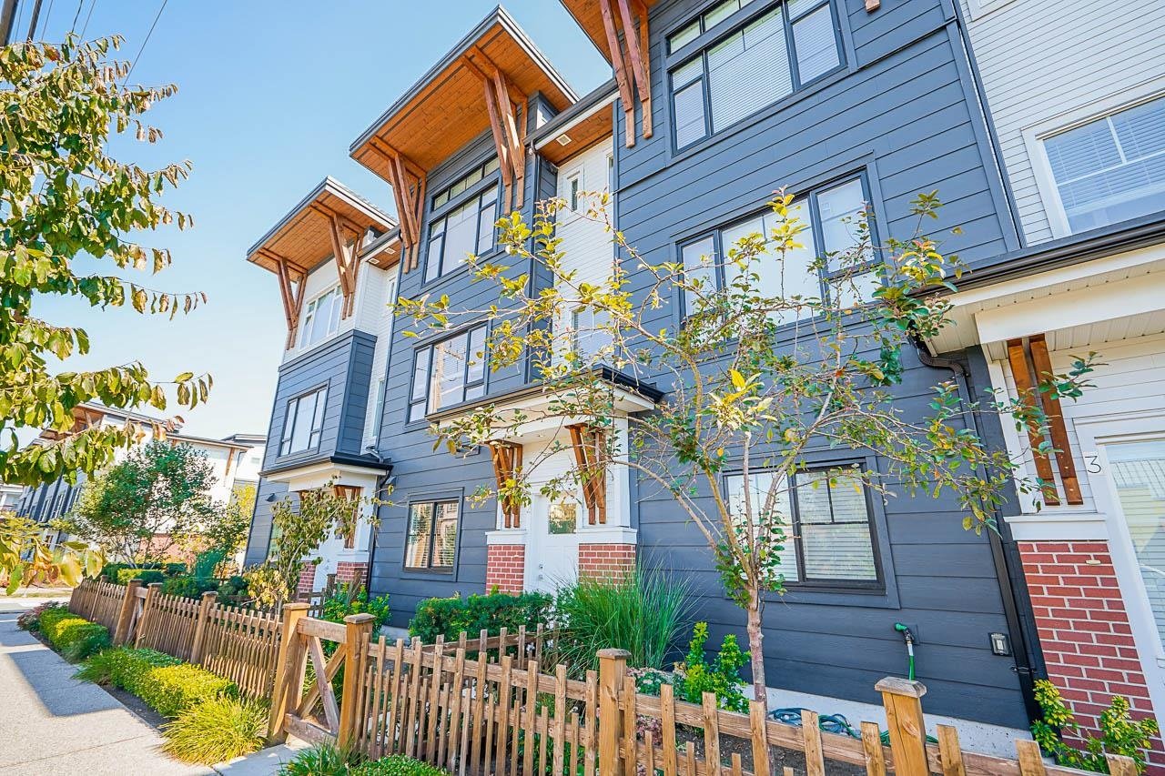 2-22128 48a Ave
