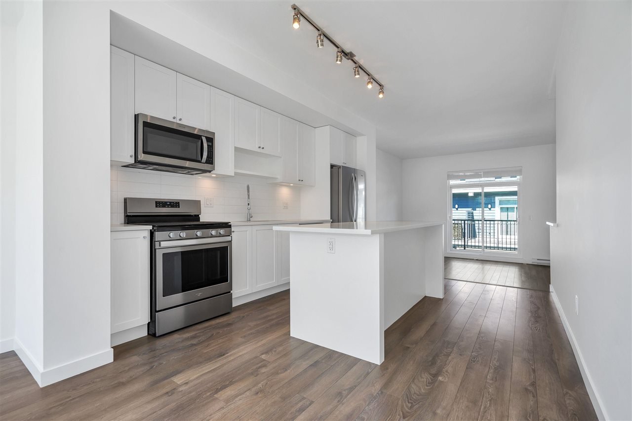 81-16678 25 Ave