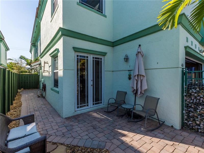 404 SE 11TH ST Unit #404