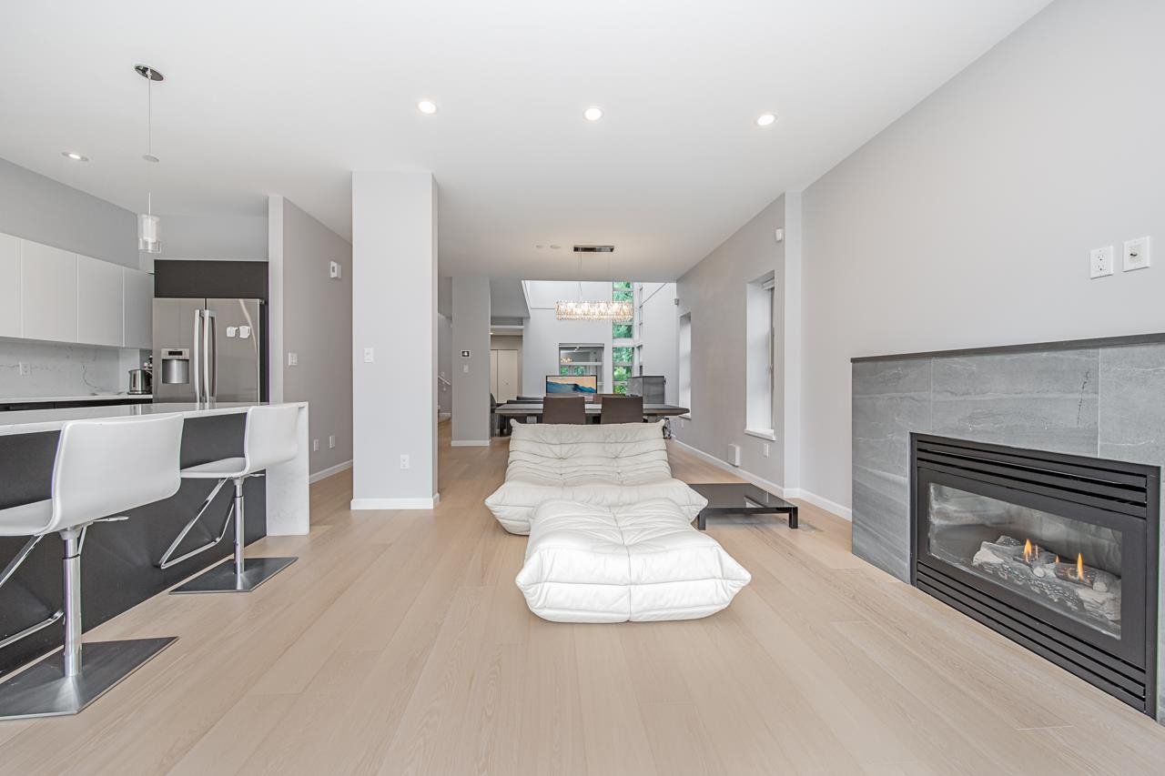 22-3750 Edgemont Blvd