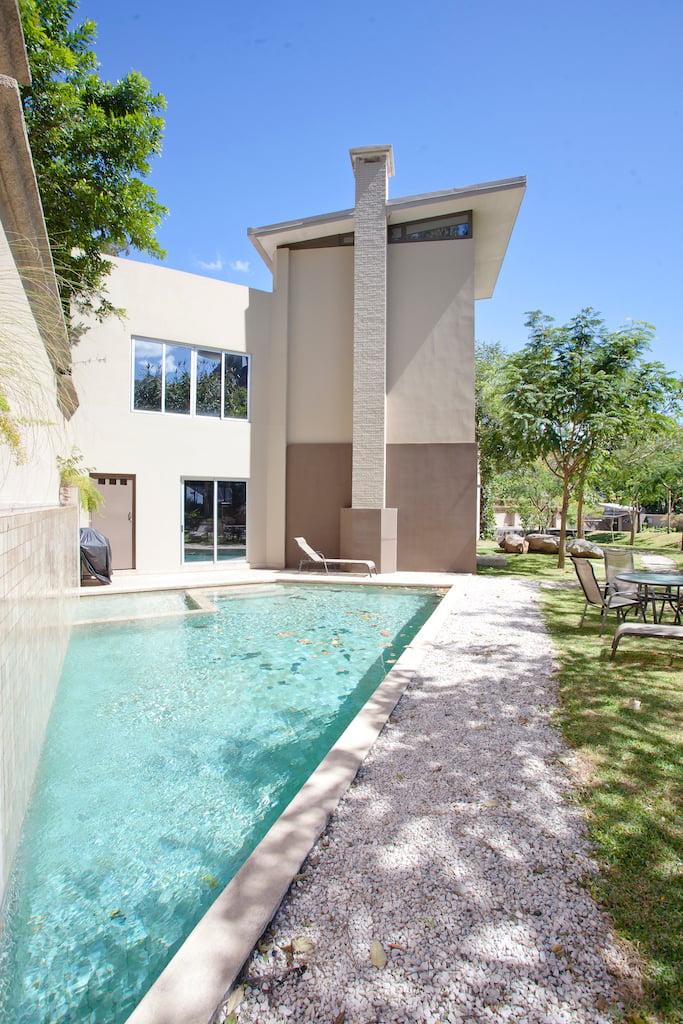 Contemporary Executive Residence, Escazu, San Jose