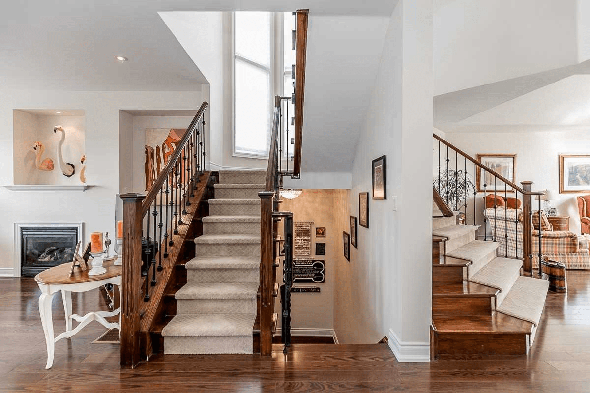 159 Ivy Jay Cres N