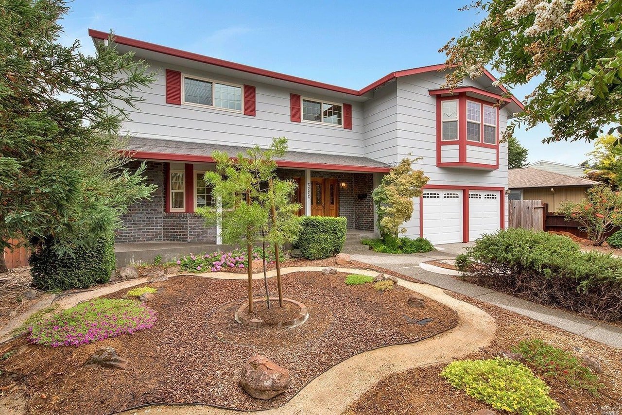 2532 Washoe Ct
