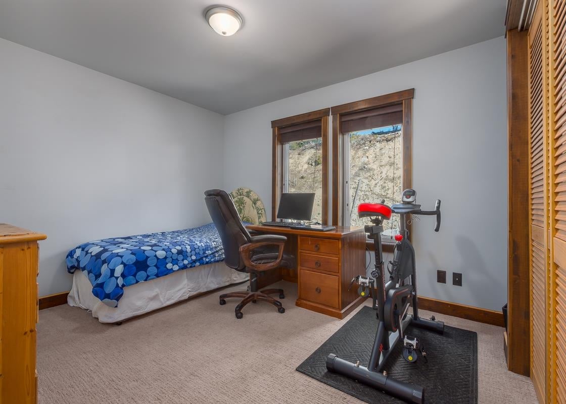 41185 Rockridge Pl