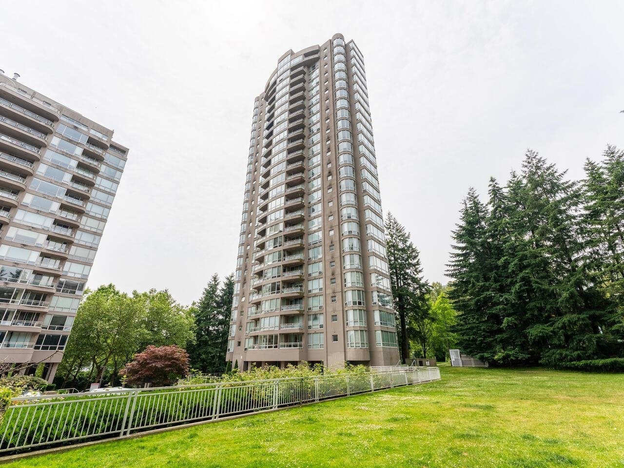 2106-9603 Manchester Dr