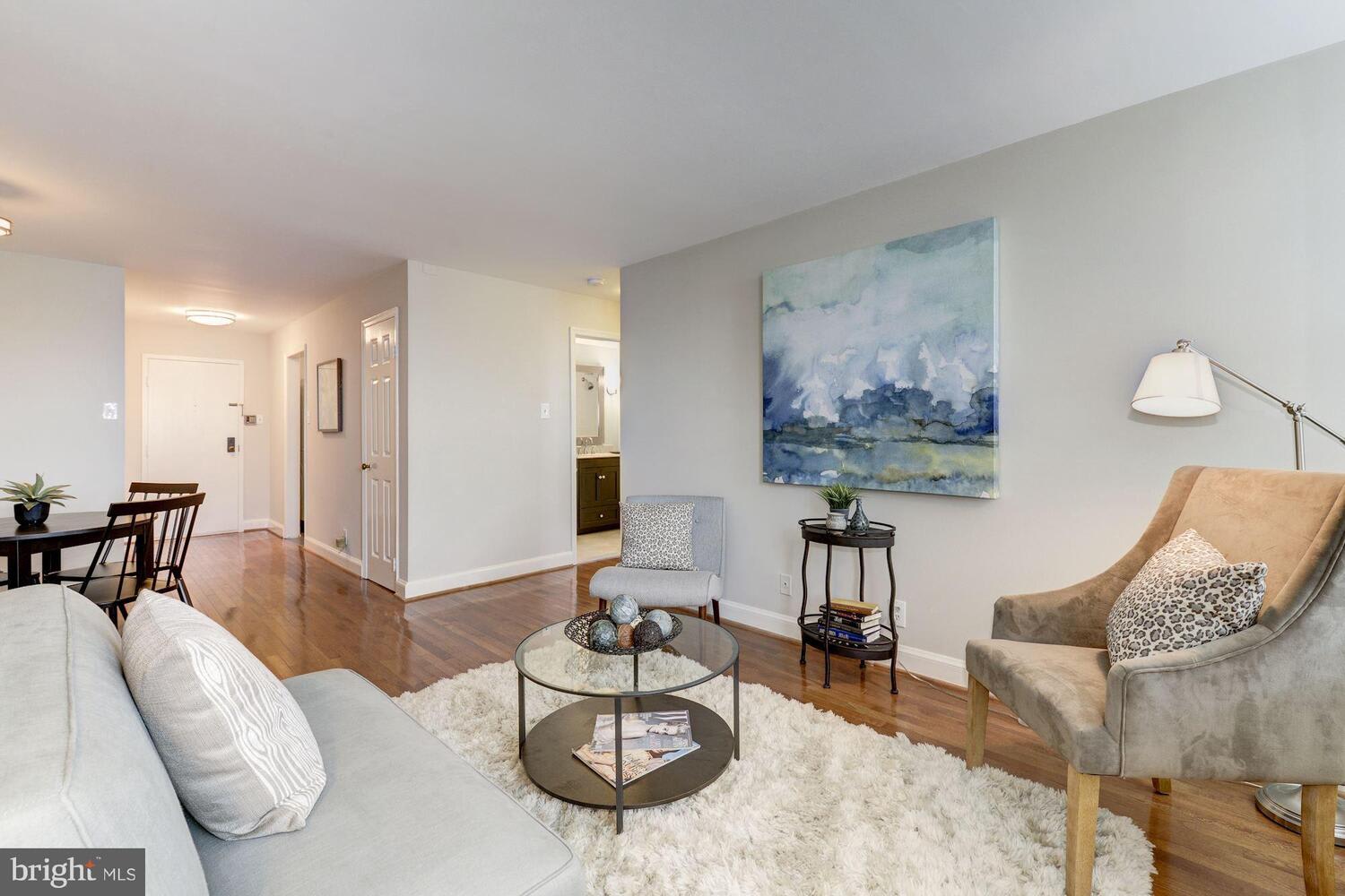 1316 New Hampshire Ave NW, #309